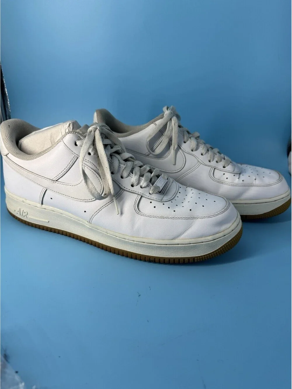 Nike Air Force 1 07 LV8 FB8971-100 White Reflective Swoosh Men Size 13 Gum Sole